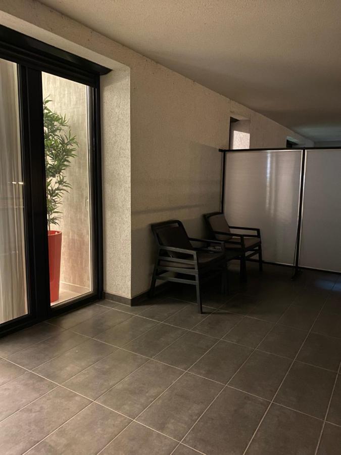 ديبريتْسين Parizsi Udvar I. Apartment المظهر الخارجي الصورة
