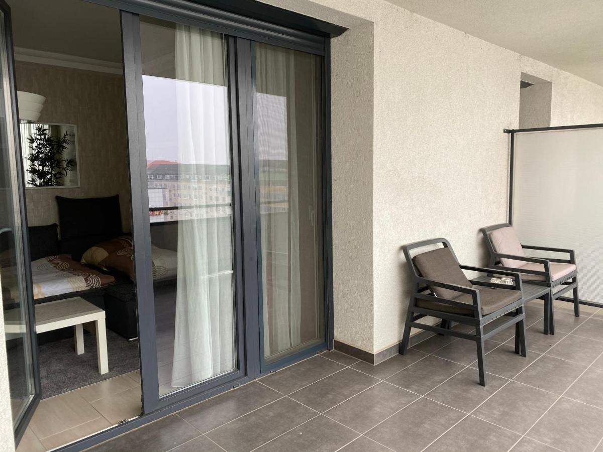 ديبريتْسين Parizsi Udvar I. Apartment المظهر الخارجي الصورة