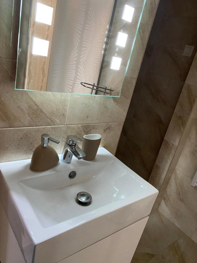 ديبريتْسين Parizsi Udvar I. Apartment المظهر الخارجي الصورة