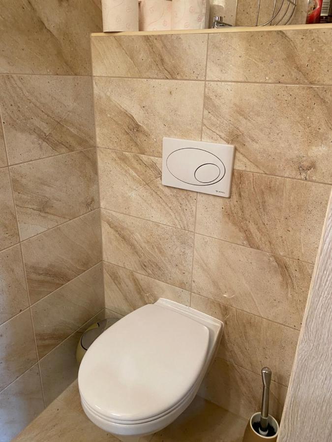 ديبريتْسين Parizsi Udvar I. Apartment المظهر الخارجي الصورة