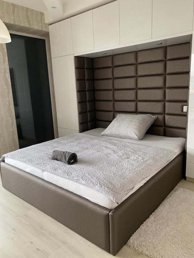 ديبريتْسين Parizsi Udvar I. Apartment المظهر الخارجي الصورة