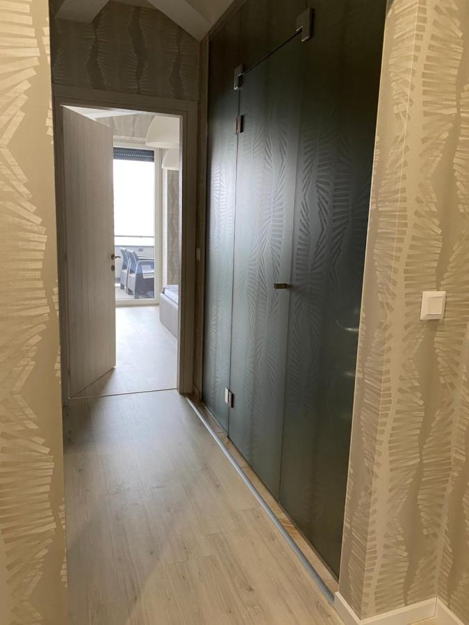 ديبريتْسين Parizsi Udvar I. Apartment المظهر الخارجي الصورة